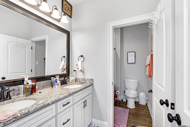 26811 Montbury Dr, Denham Springs, LA 70726