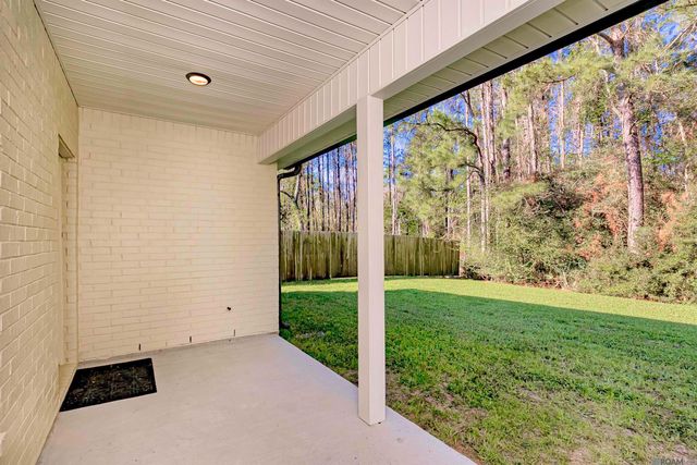 26811 Montbury Dr, Denham Springs, LA 70726