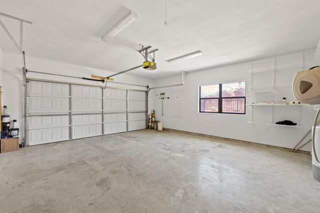 122 N Pohakea DR, Bastrop, TX 78602