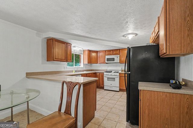 3429 Rocky Creek Drive, Douglasville, GA 30135