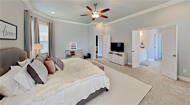 4703 W Lilly Street, Bentonville, AR 72713