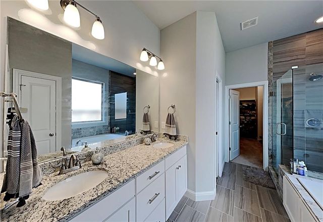 4703 W Lilly Street, Bentonville, AR 72713