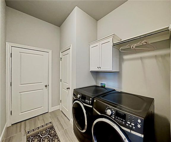 4703 W Lilly Street, Bentonville, AR 72713