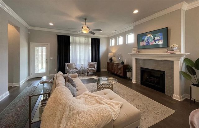 4703 W Lilly Street, Bentonville, AR 72713