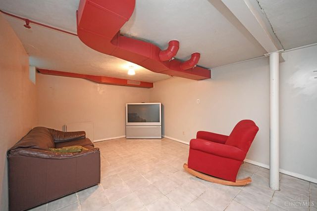 6770 Rollaway Road, Madeira, OH 45236