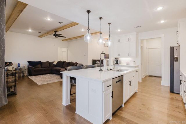 13024 Avilla Hills Cove, Alexander, AR 72002