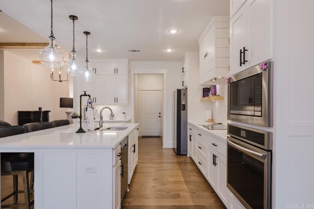 13024 Avilla Hills Cove, Alexander, AR 72002