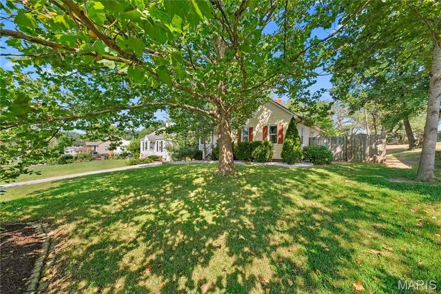 365 Annie Avenue, Troy, MO 63379