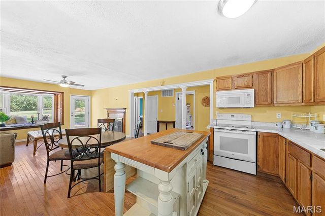 365 Annie Avenue, Troy, MO 63379