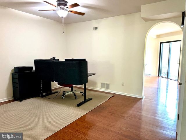 17 FARMINGTON PL, Newtown, PA 18940