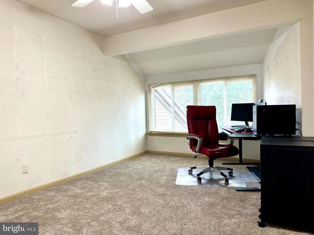 17 FARMINGTON PL, Newtown, PA 18940