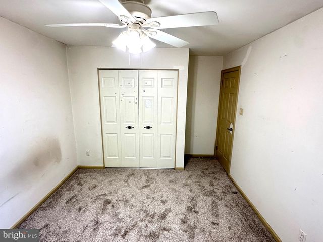 17 FARMINGTON PL, Newtown, PA 18940