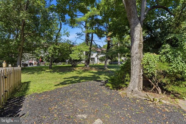 17 FARMINGTON PL, Newtown, PA 18940