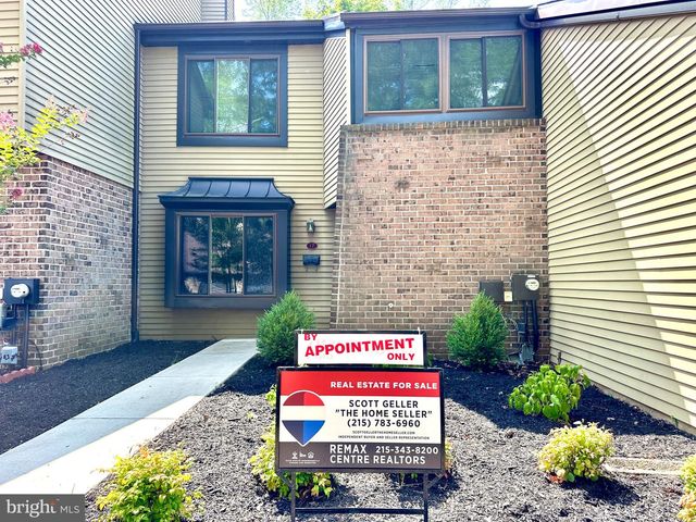 17 FARMINGTON PL, Newtown, PA 18940
