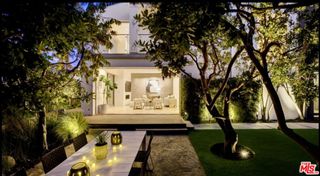 2910 & 2908 Strongs Drive, Venice, CA 90291