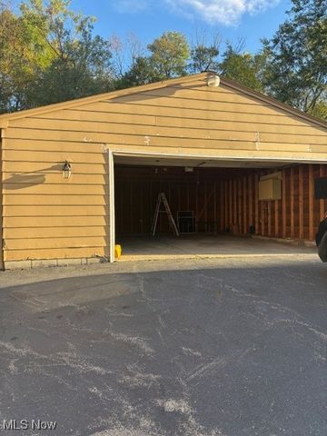 353 Division Street, Youngstown, OH 44509