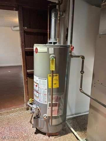 353 Division Street, Youngstown, OH 44509