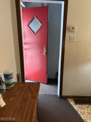 353 Division Street, Youngstown, OH 44509