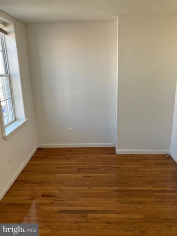 1920 FONTAIN ST, Philadelphia, PA 19121