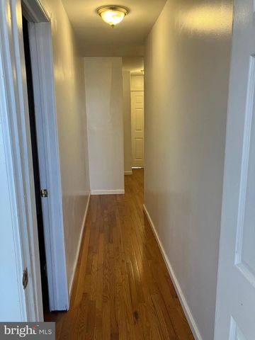 1920 FONTAIN ST, Philadelphia, PA 19121