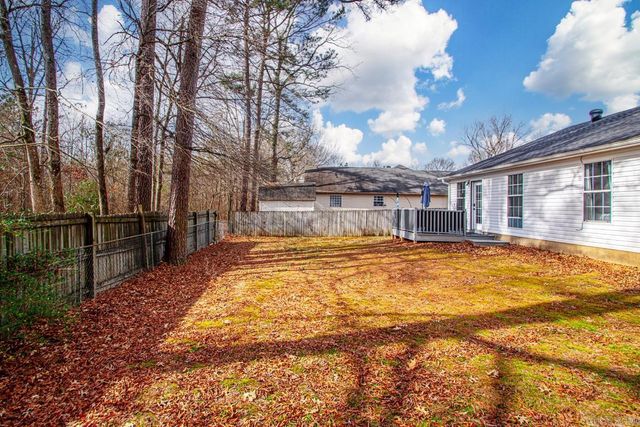 2205 Greenleaf Drive, Bryant, AR 72022