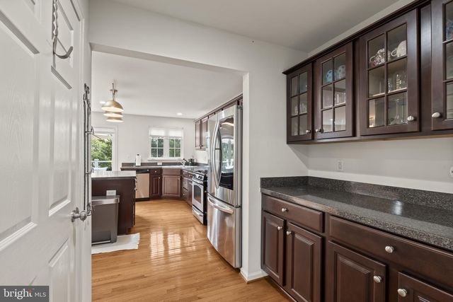 1572 JASON DR, Cinnaminson, NJ 08077