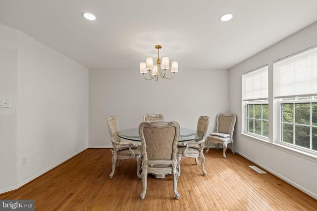 1572 JASON DR, Cinnaminson, NJ 08077