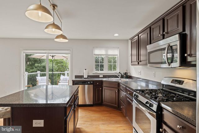 1572 JASON DR, Cinnaminson, NJ 08077