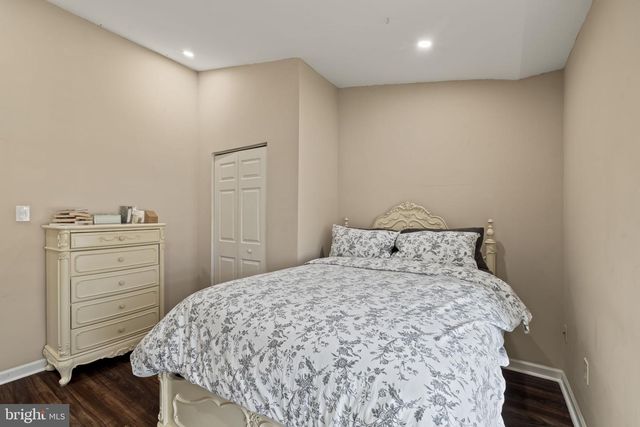 1572 JASON DR, Cinnaminson, NJ 08077