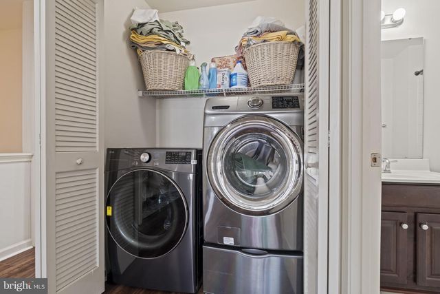 1572 JASON DR, Cinnaminson, NJ 08077