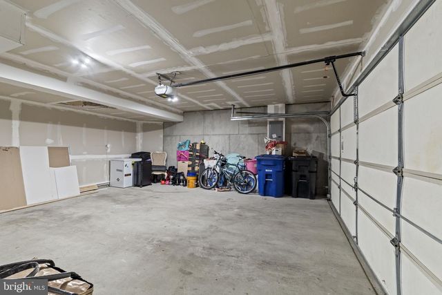 1572 JASON DR, Cinnaminson, NJ 08077