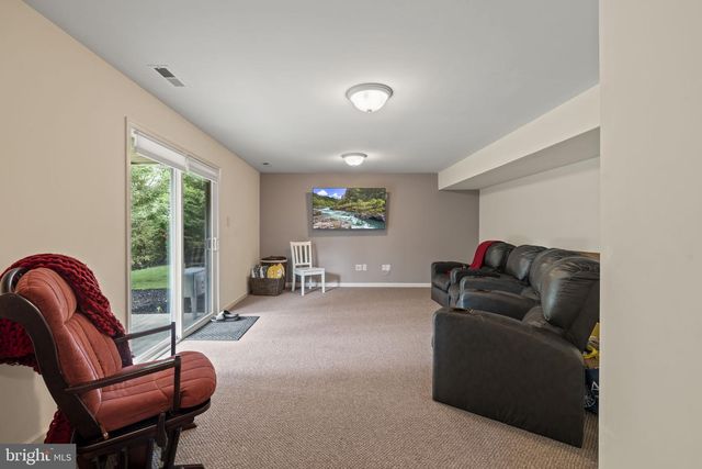 1572 JASON DR, Cinnaminson, NJ 08077