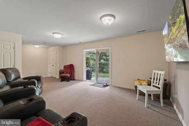 1572 JASON DR, Cinnaminson, NJ 08077