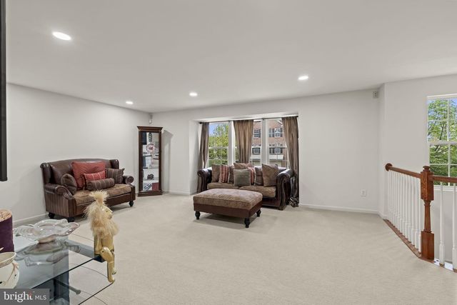 1572 JASON DR, Cinnaminson, NJ 08077