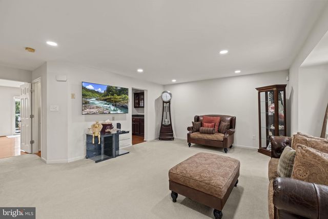 1572 JASON DR, Cinnaminson, NJ 08077