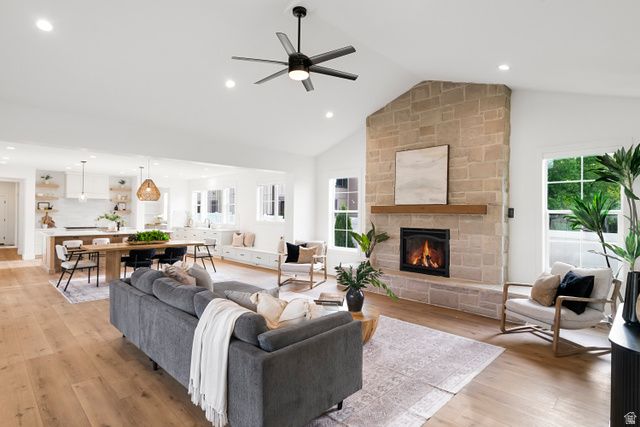 1952 COMANCHE CIR, Farmington, UT 84025