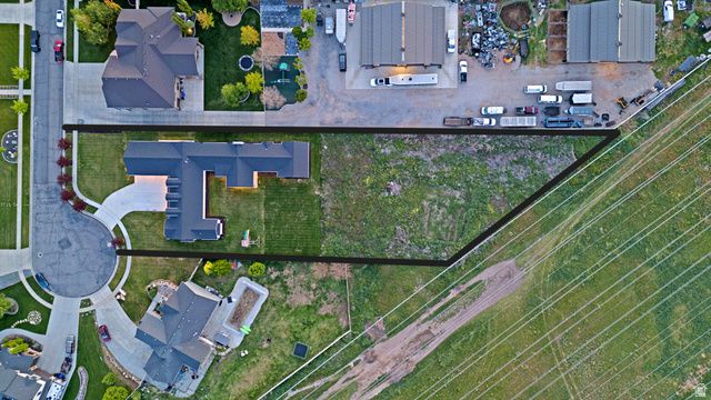 1952 COMANCHE CIR, Farmington, UT 84025
