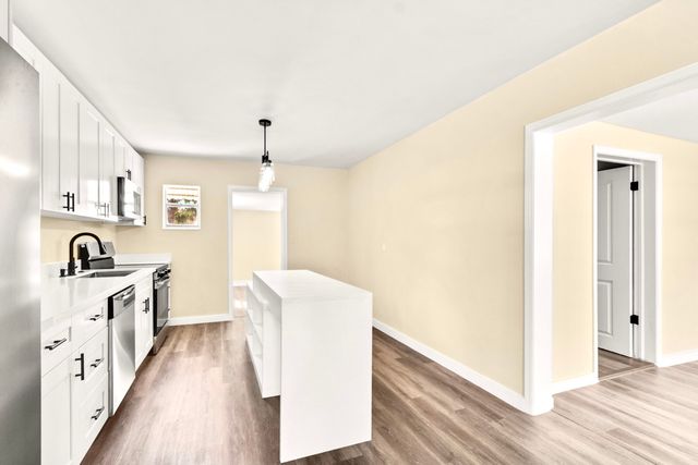 2105 Donald Avenue, Fort Pierce, FL 34946