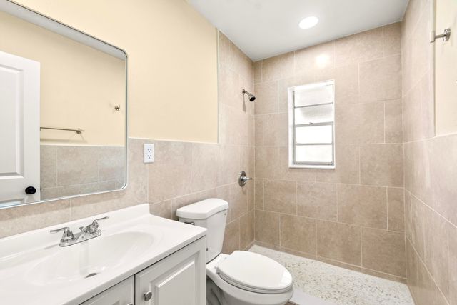 2105 Donald Avenue, Fort Pierce, FL 34946