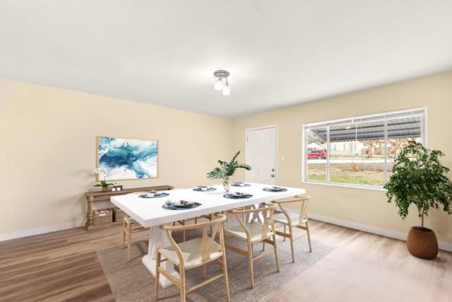 2105 Donald Avenue, Fort Pierce, FL 34946