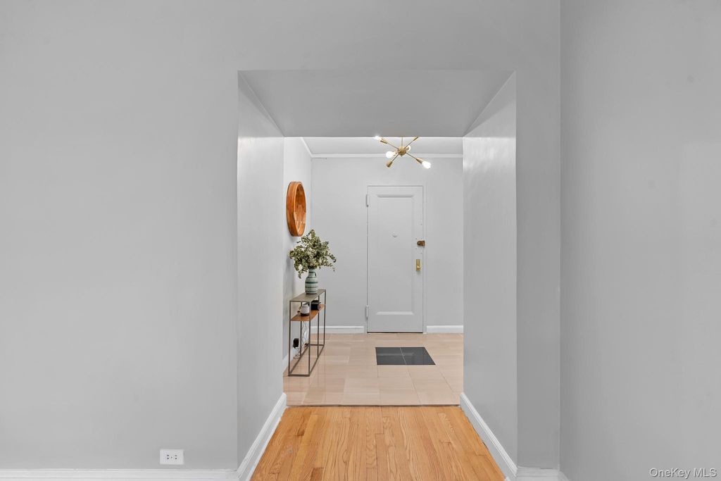 34-41 78th Street 4G, Jackson Heights, NY 11372 — photo 2