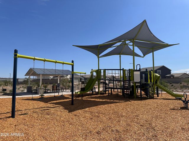 24149 W HUNTINGTON Drive, Buckeye, AZ 85326
