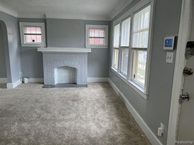 15385 Stansbury Street, Detroit, MI 48227