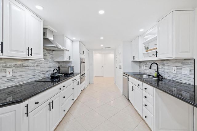 10175 Collins Ave 103, Bal Harbour, FL 33154