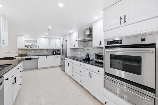 10175 Collins Ave 103, Bal Harbour, FL 33154