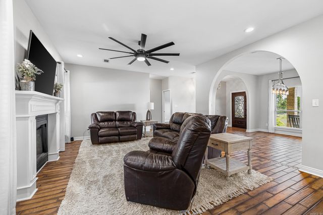 126 Coyote Circle, Ward, AR 72176