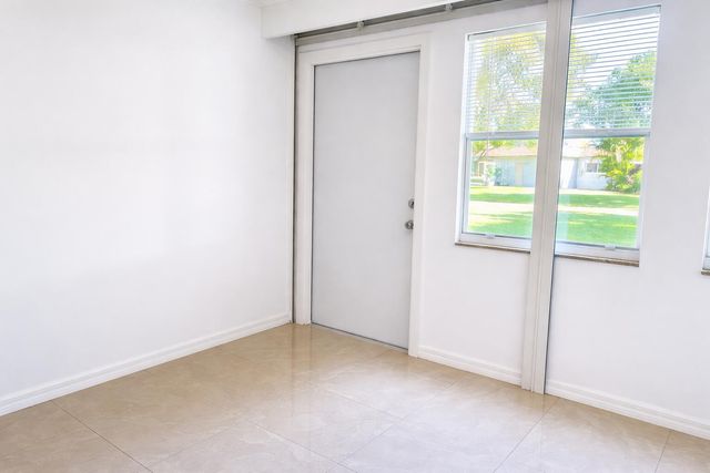 608 SW Natura Boulevard SW 109, Deerfield Beach, FL 33441