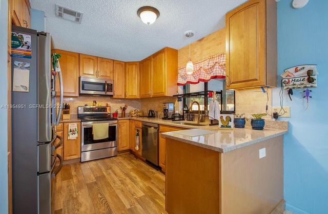298 SE Grove, Port St. Lucie, Port St Lucie, FL 34983