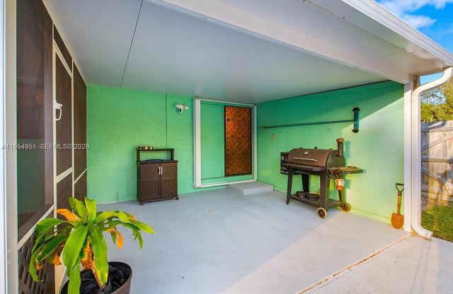 298 SE Grove, Port St. Lucie, Port St Lucie, FL 34983