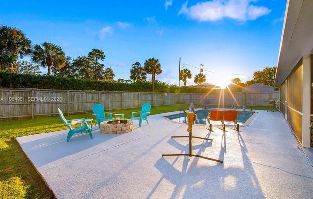 298 SE Grove, Port St. Lucie, Port St Lucie, FL 34983